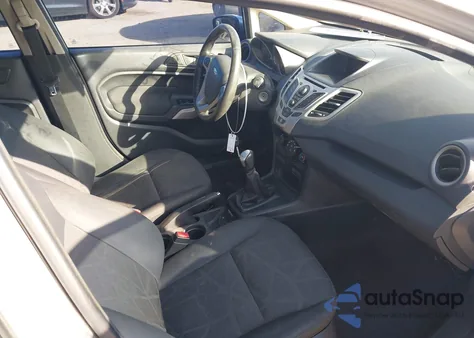 2013 Ford Fiesta Se из США, поврежденный, VIN 3FADP4BJ8DM177205